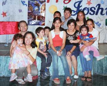 familypic2005.jpg